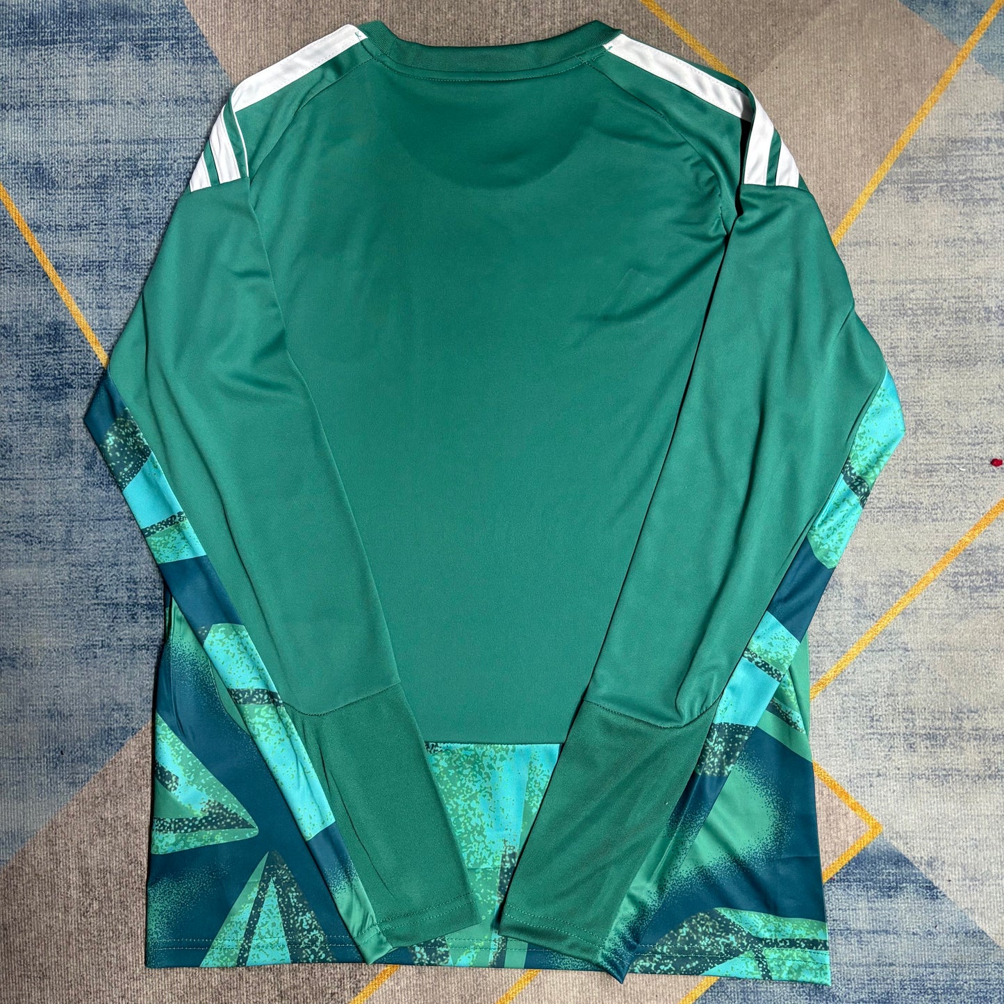 חולצה ארוכה גרמניה ירוקה