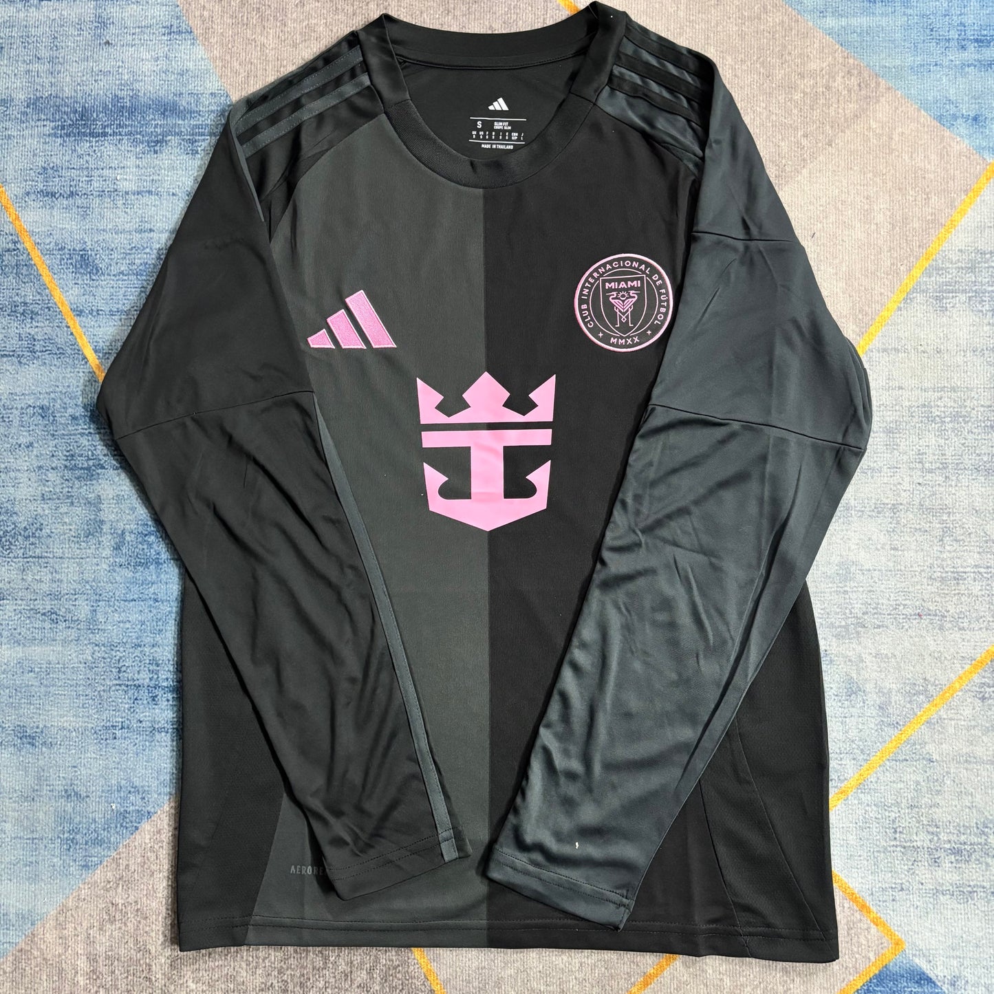 חולצה שחורה ארוכה אינטר מיאמי