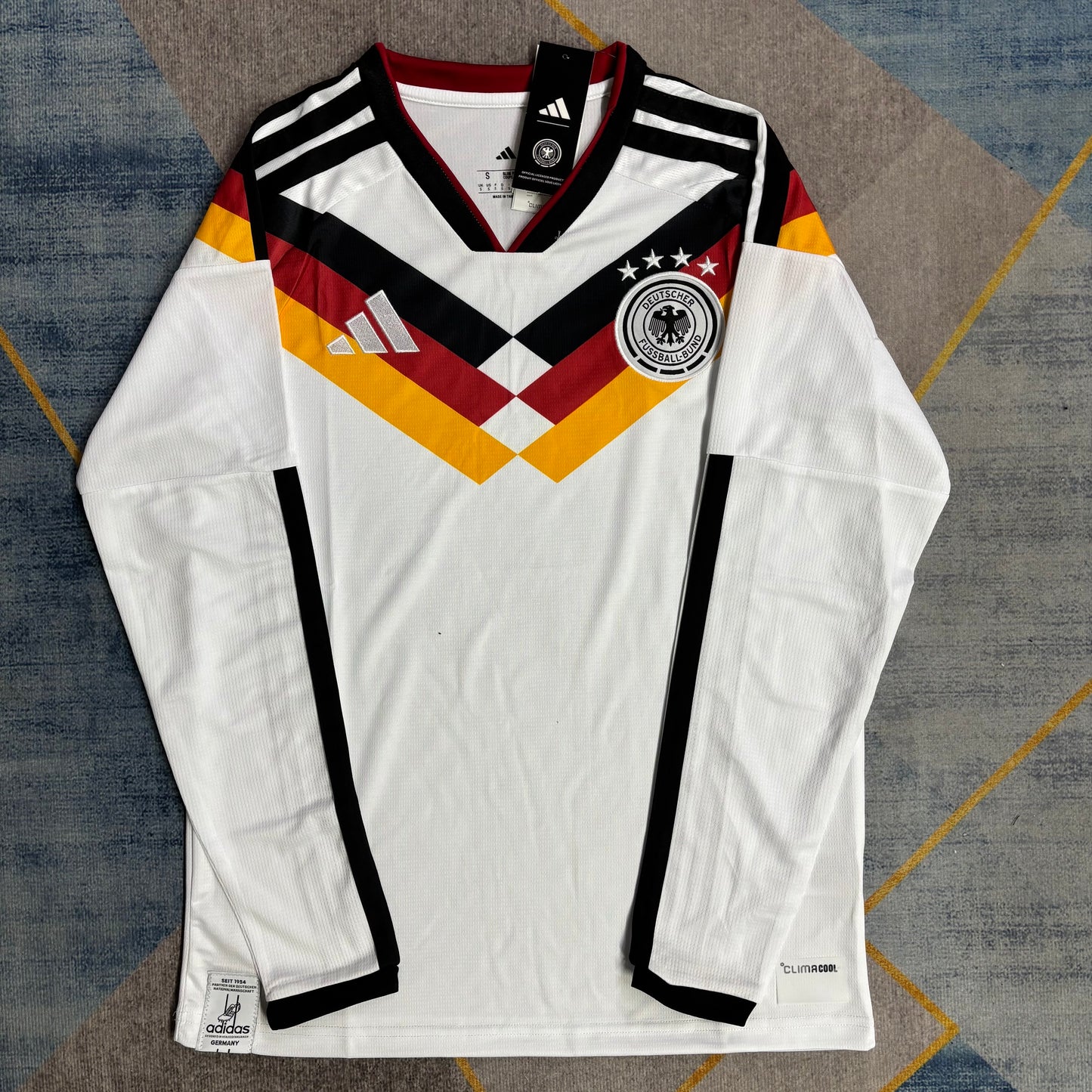 חולצה ארוכה גרמניה 25/26